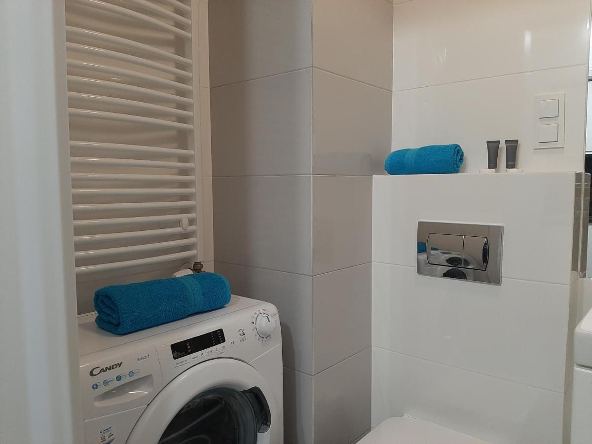 Apartament Pianista Warszawa Exteriör bild